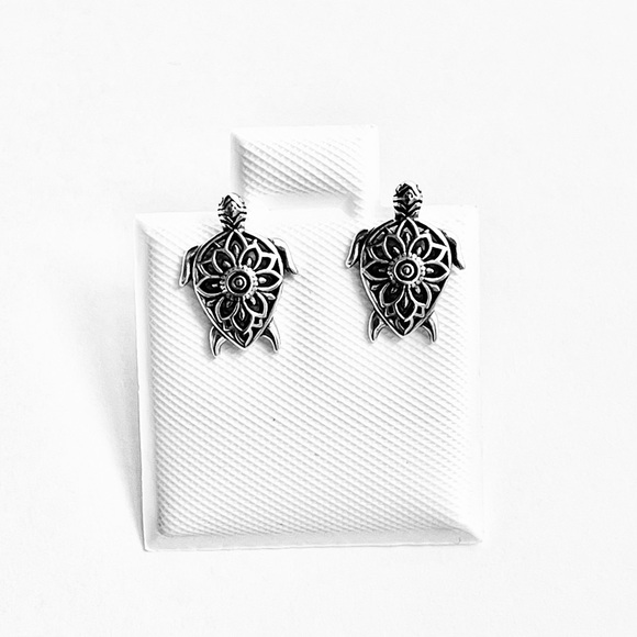 Sterling Silver Mandala Turtle Earring, Flower Earring, Animal Earrings, Turtles - Picture 2 of 13